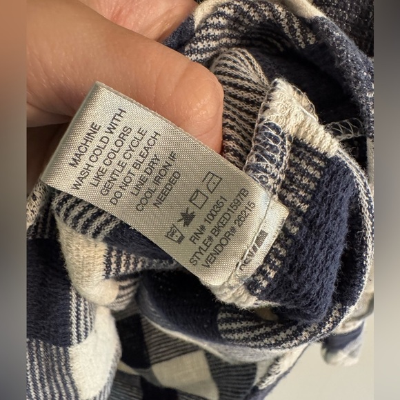 2/$15BKE Eased Button Down Top - Picture 4 of 6